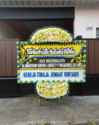 Papan Bunga Duka di Darmajaya